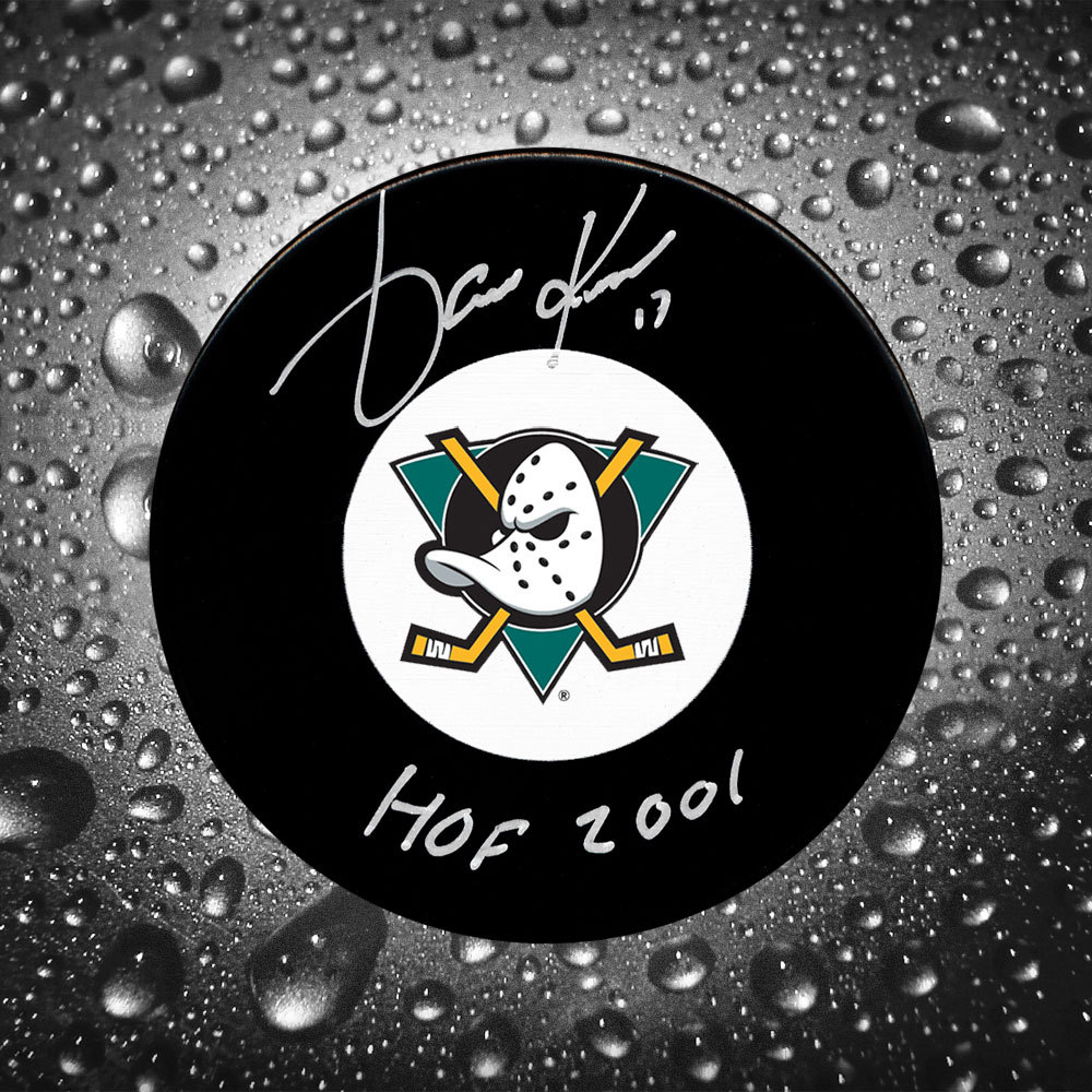 Jari Kurri Anaheim Ducks HOF Autographed Puck