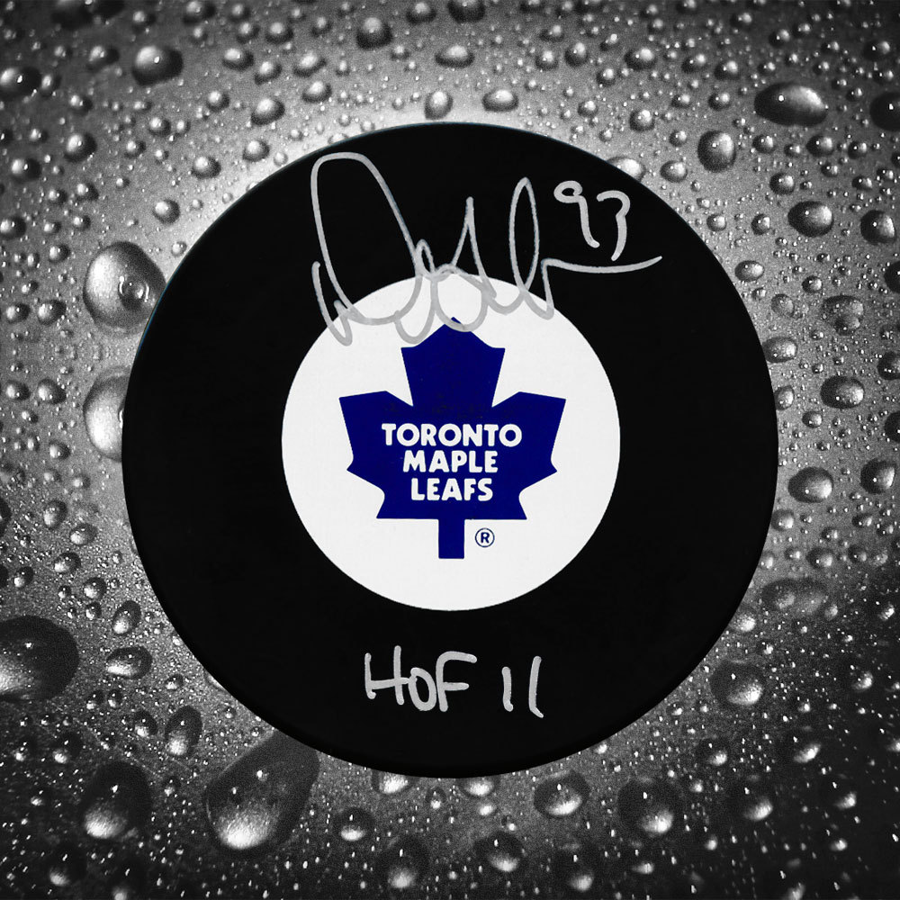 Doug Gilmour Toronto Maple Leafs HOF 2011 Autographed Puck