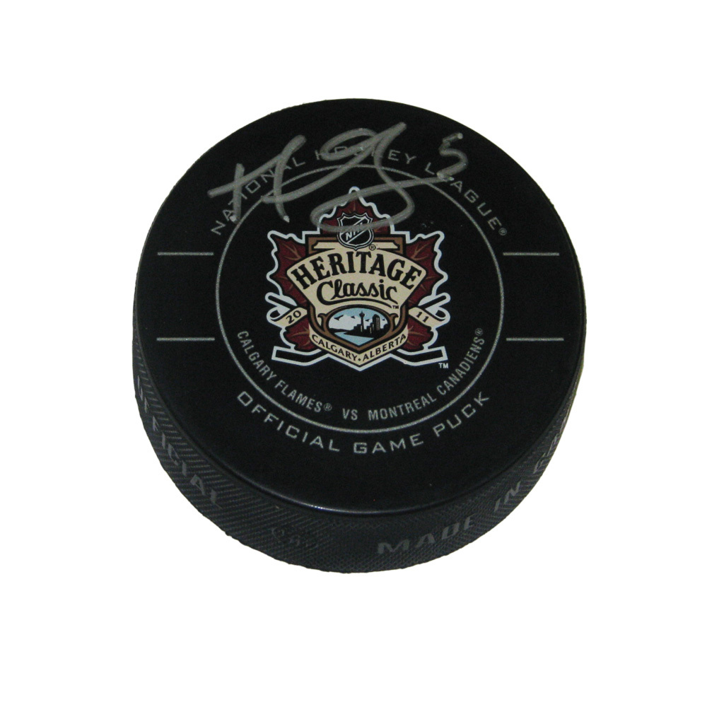 MARK GIORDANO Signed 2011 NHL HERITAGE CLASSIC Official Game Puck - Calgary Flames