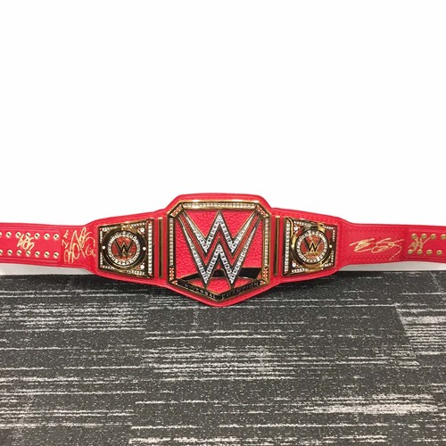 SIGNED WWE Universal Championship Replica Title (Brock Lesnar, Kevin Owens, Finn Bálor, Goldberg)