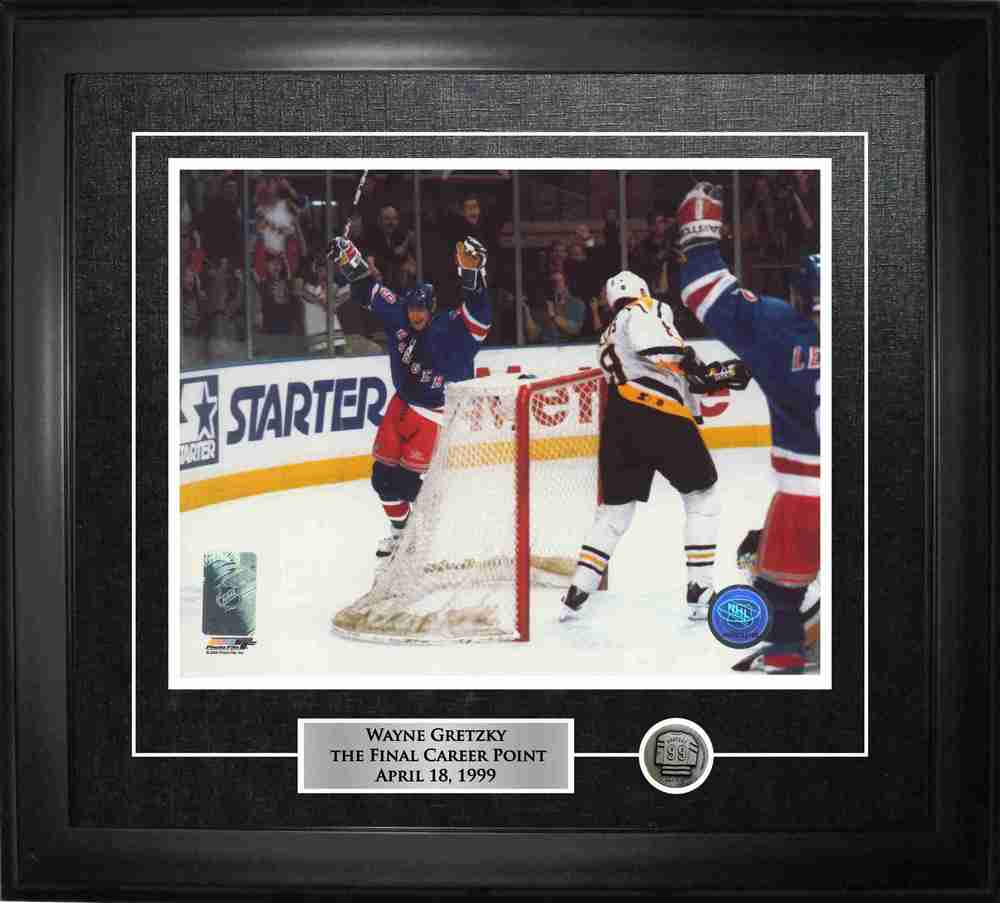 Wayne Gretzky - Framed 8x10 Etched Mat - Rangers Final Point Celebration