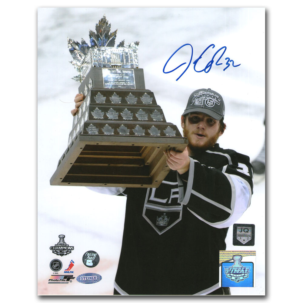 Jonathan Quick Autographed Los Angeles Kings 8X10 Photo