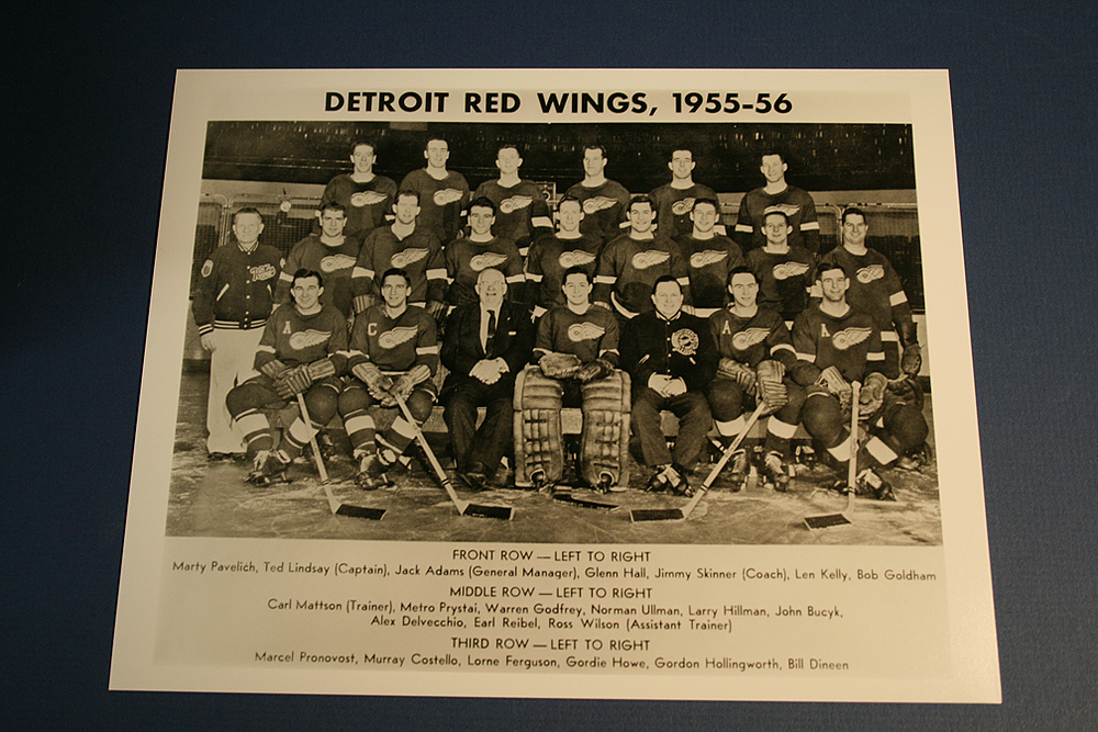 VINTAGE Detroit Red Wings 1955-1956 Team Photo