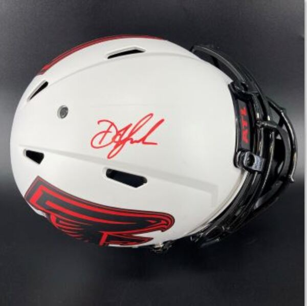 NFL - Falcons Drake London signed lunar eclipse helmet