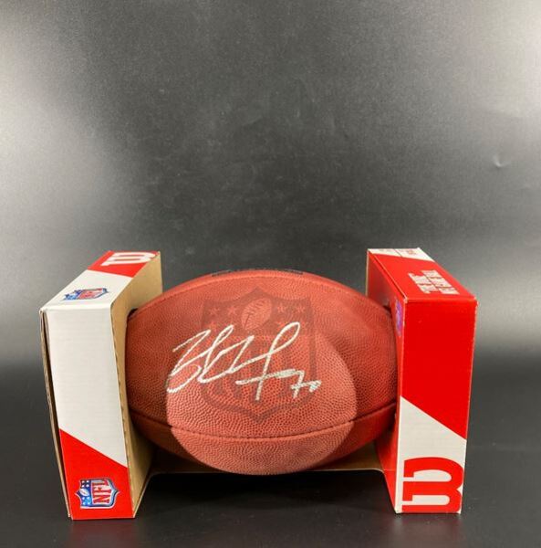 NFL - Cowboys Zach Martin Signed Authentic Football with Pro Bowl Logo