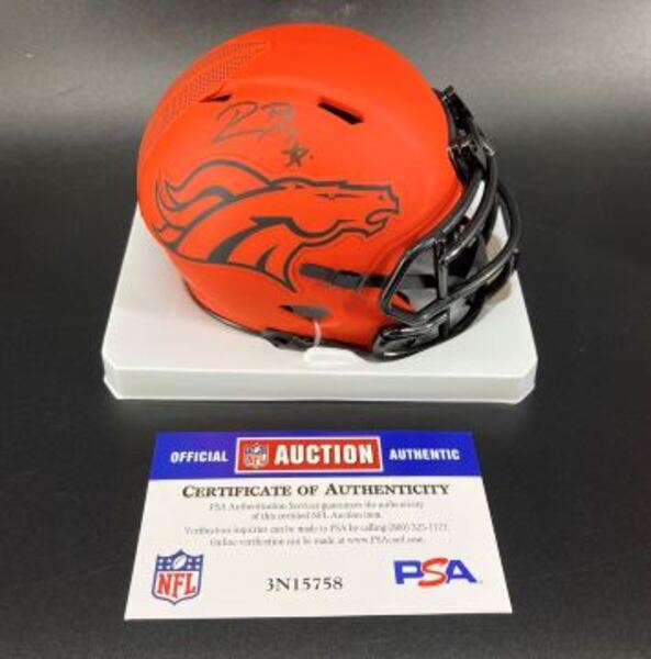 NFL - Broncos Pat Bryant Signed Rave Mini Helmet