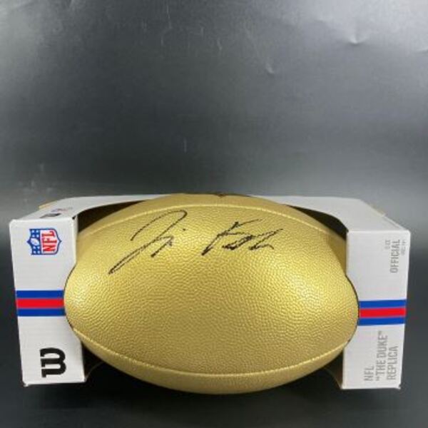 NFL - Vikings Tai Felton Signed Gold Composite Football