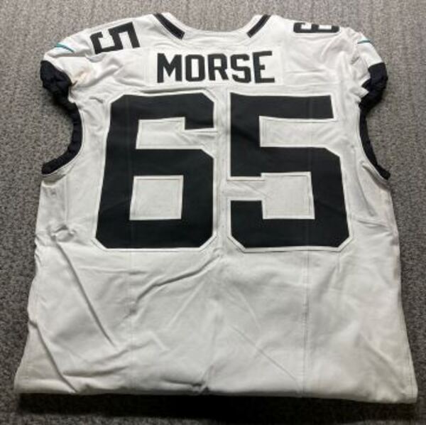 London Games - Jaguars Mitch Morse Game Used Jersey (10/13/24) Size 46 w...