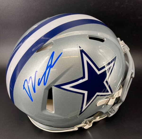 NFL - Cowboys Deuce Vaughn signed authentic helmet
