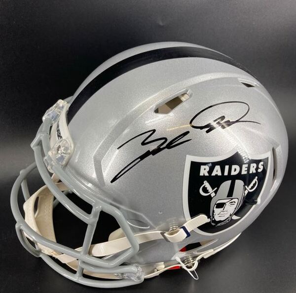 NFL - Raiders Zamir White Signed Authentic Speed Helmet