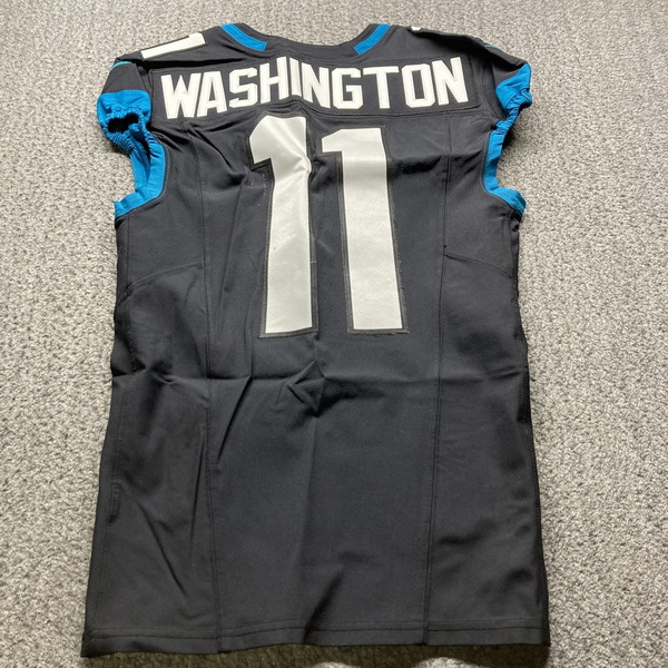 London Games - Jaguars Parker Washington Game Worn Jersey (10/01/23) Siz...