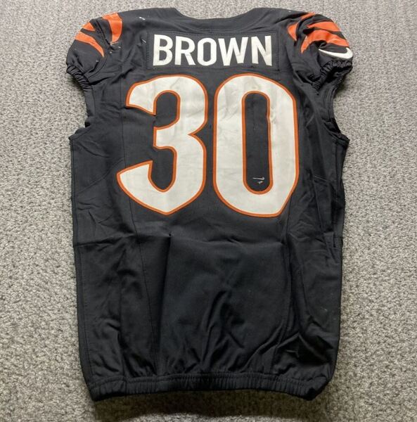 STS - Bengals Chase Brown Game Used Jersey (11/3/24) Size 38
