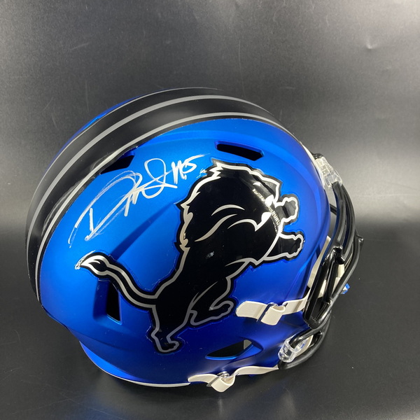 Lions - David Montgomery Signed Replica Rave Helmet