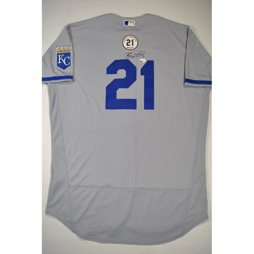 Game-Used or Autographed All auctions | Kansas City Royals Auctions