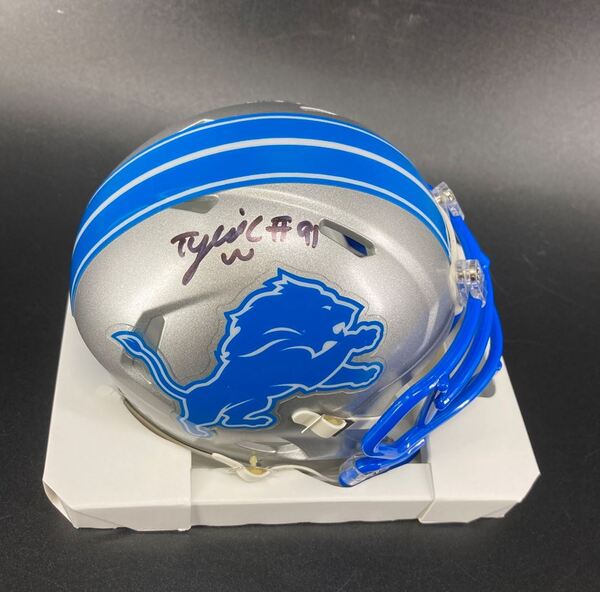 Lions - Tyleik Williams Signed Mini Helmet