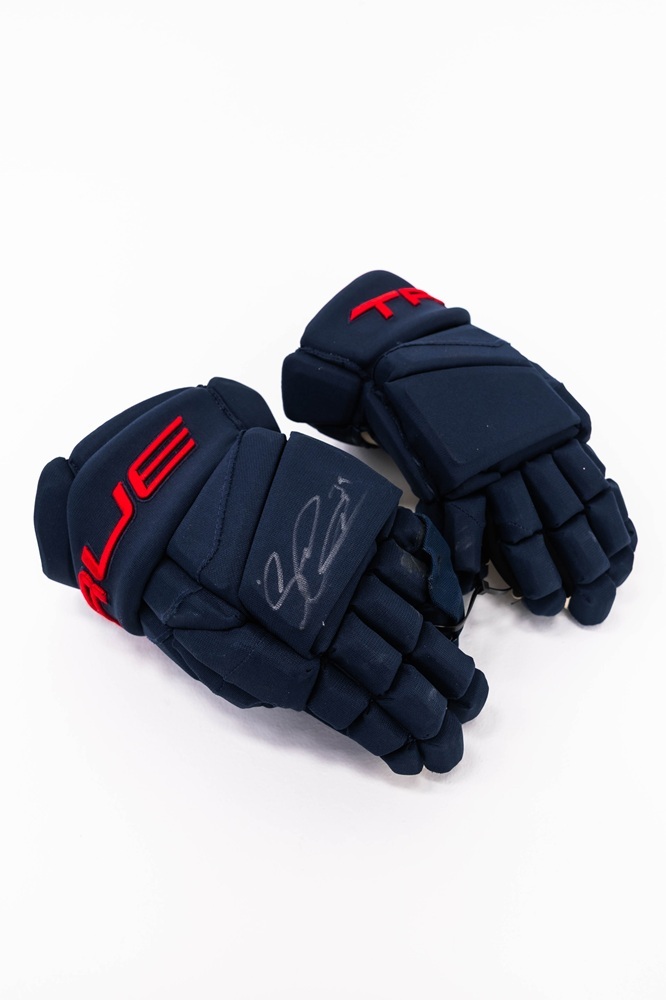 Signed and Game-Used TRUE Navy Third Gloves by #39 Sam Carrick