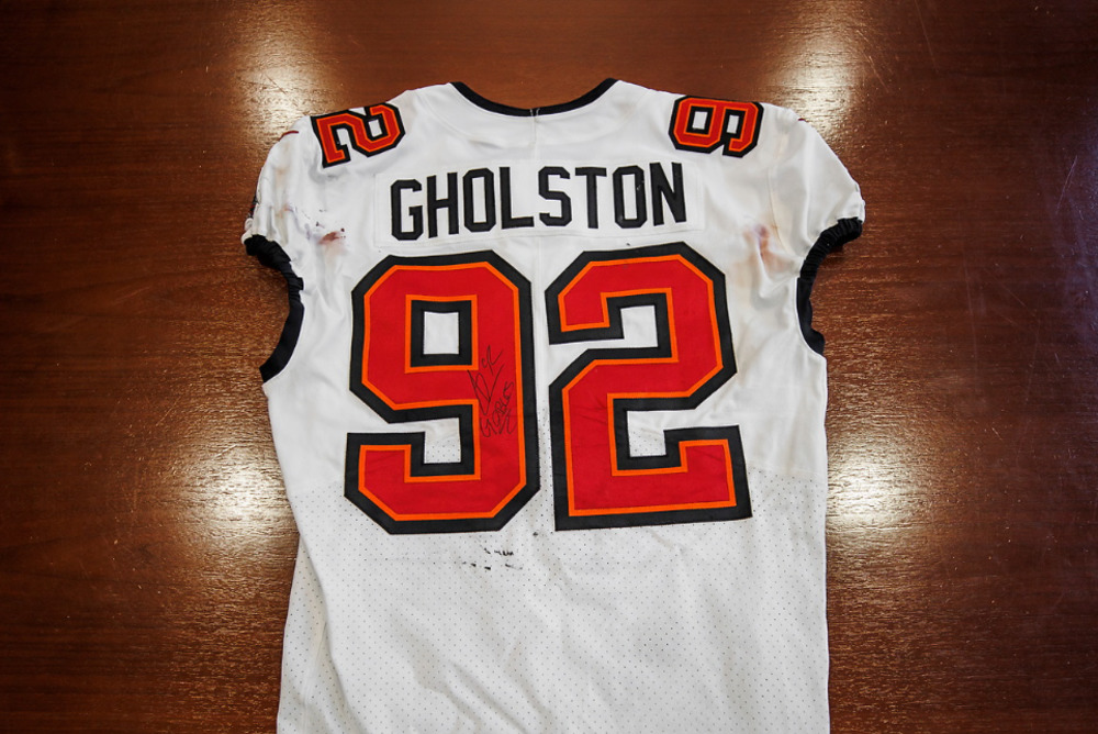 NFL Auction William Gholston signed game worn jersey 1.8.23