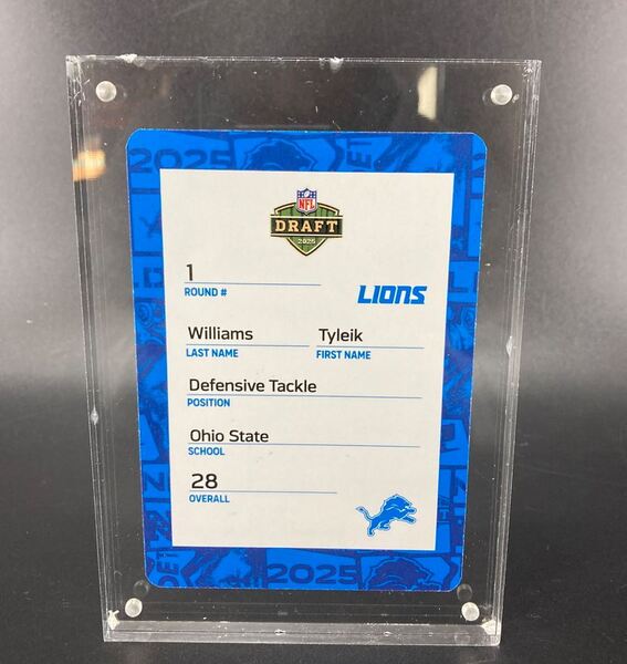 NFL - Lions Tyleik Williams Special Edition 2025 Draft Card 2 of 2