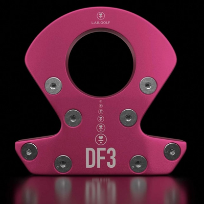 MEN WEAR PINK - Pink DF3 L.A.B Putter & Eugene Emeralds Swag Basket