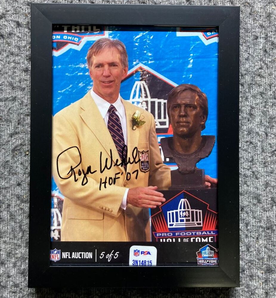 Sneaker – quarter viewrow pages_container mx-auto