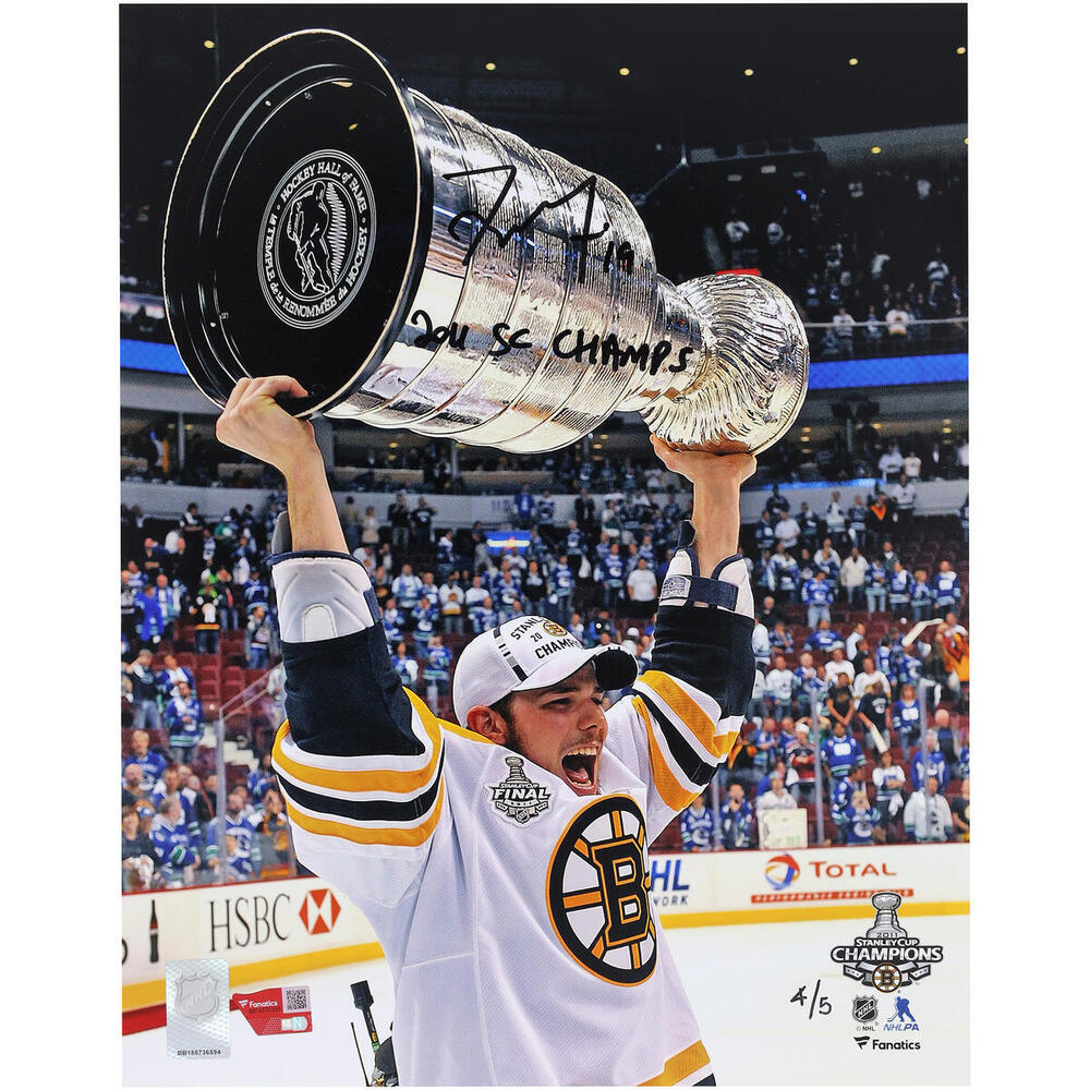 Tyler Seguin Boston Bruins Autographed 11