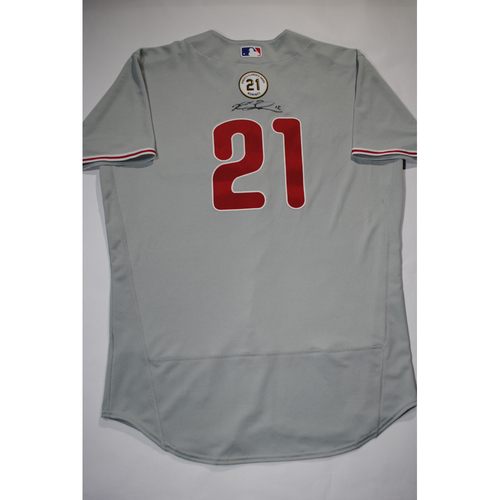 Game-Used or Autographed All auctions | MLB Auctions