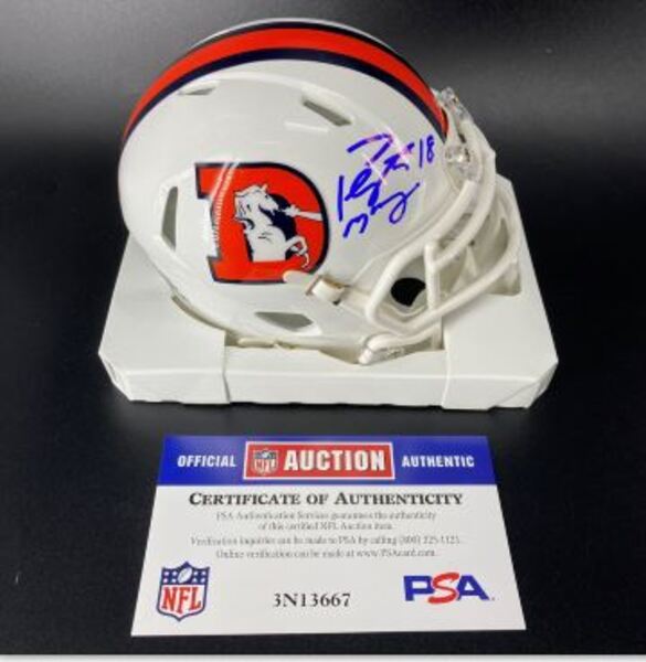 NFL - Broncos Peyton Manning Signed Alternate Mini Helmet