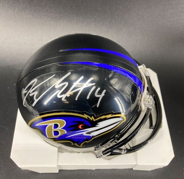 NFL - Ravens Kyle Hamilton Signed Mini Helmet