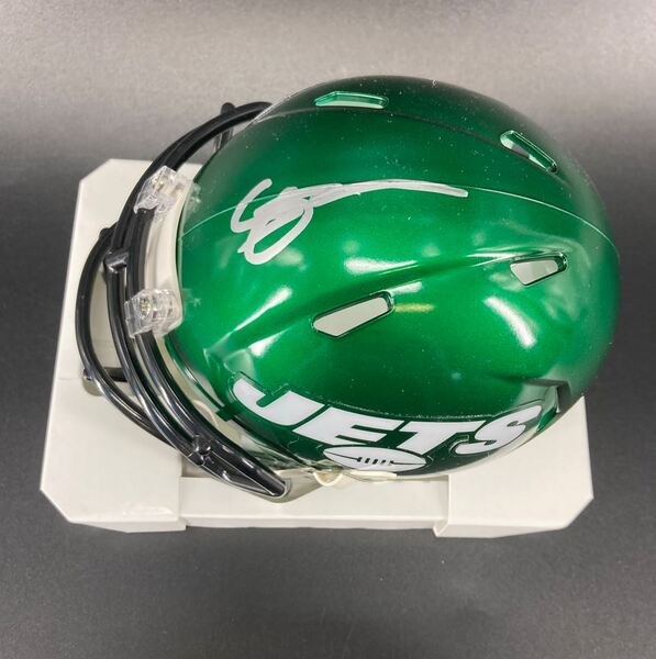 NFL - Jets Sauce Gardner signed mini helmet
