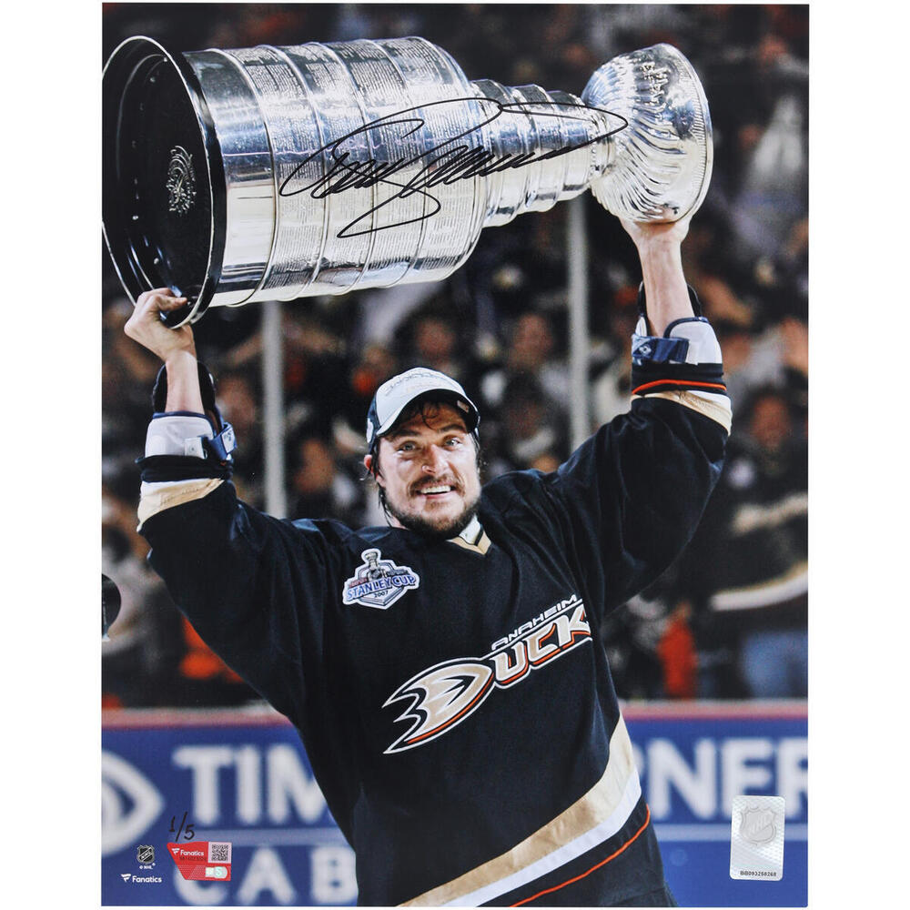 Teemu Selanne Anaheim Ducks Autographed 11