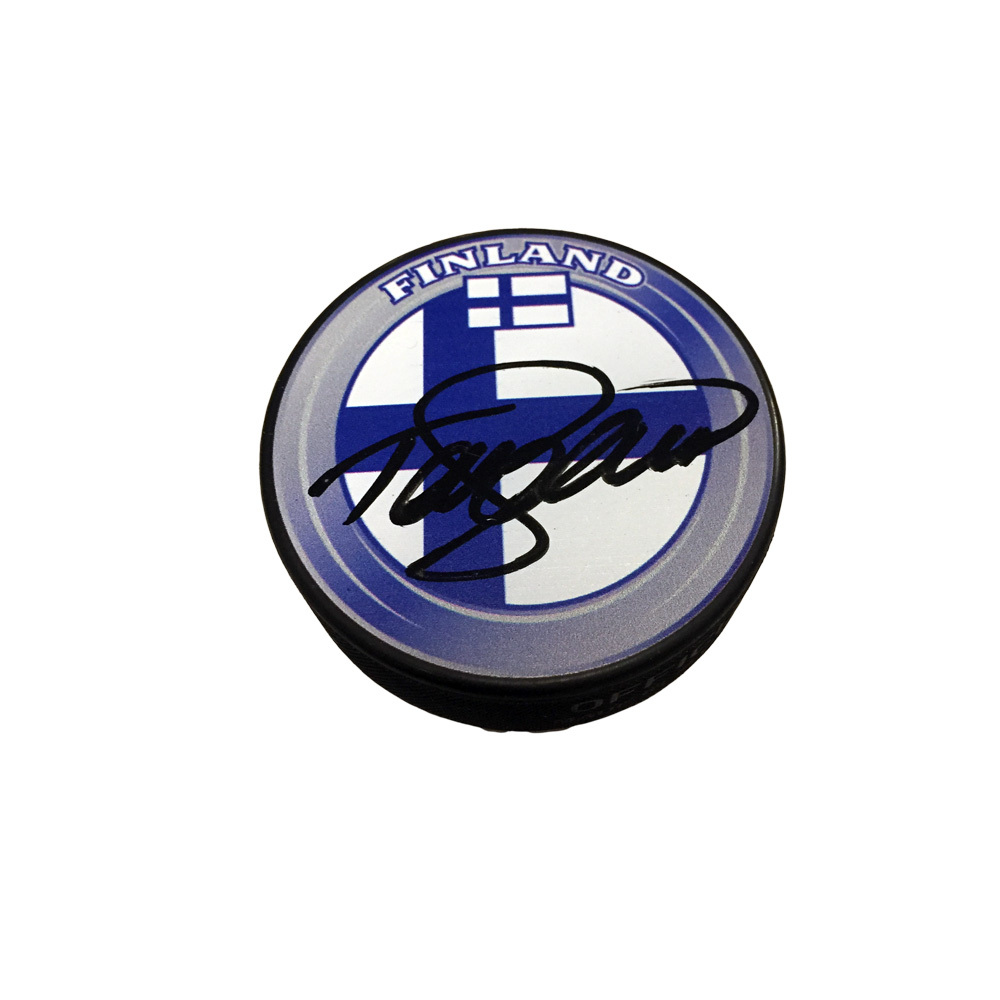 TEEMU SELANNE Signed Finland Puck - Anaheim Ducks