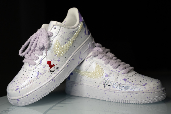 MCMC - Erin Andrews 2025 Custom Cleats  - Supporting St. Jude Children's...