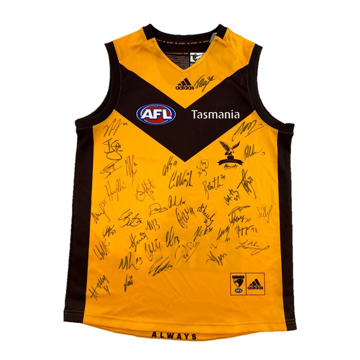 Hawthorn 2020 Legends Retail Guernsey Signed by 2023 Team