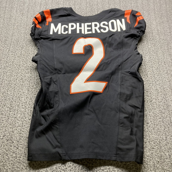 Crucial Catch - Bengals Evan McPherson Game Worn Jersey (10/05/2025) Siz...