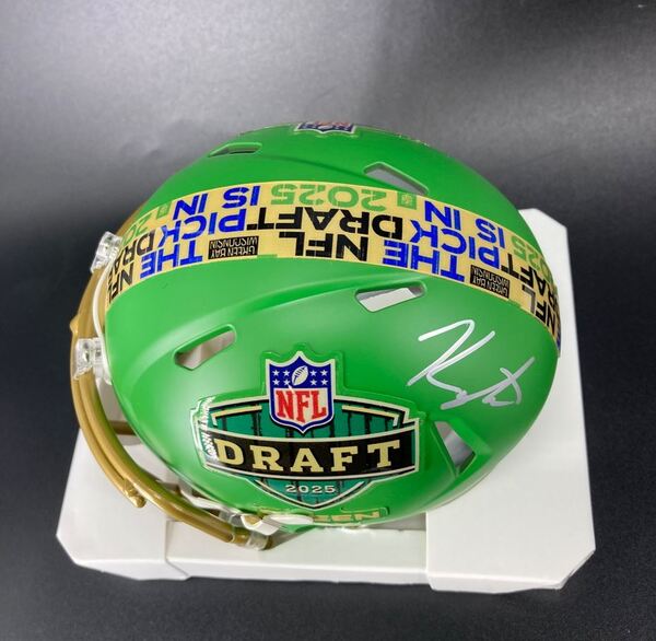 NFL - Patriots Kyle Williams Signed NFL Draft Mini Helmet