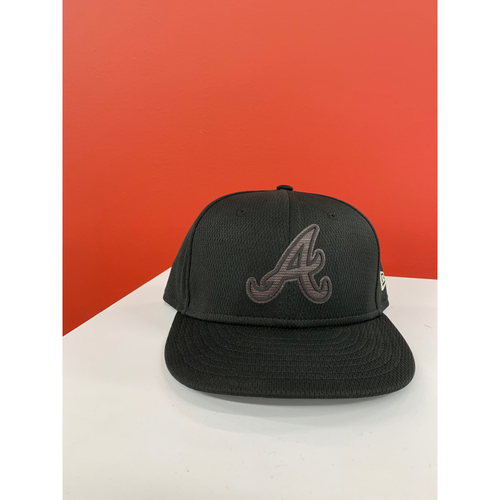 braves players weekend hat