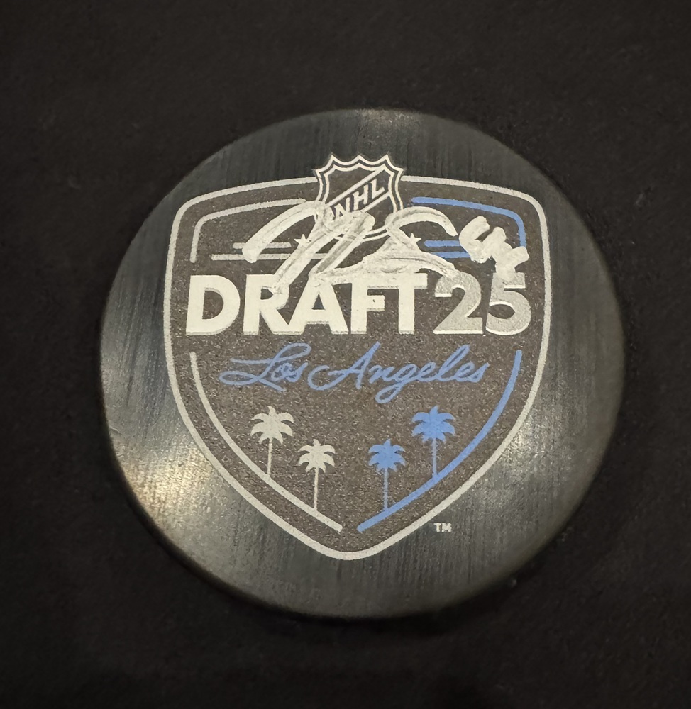 2025 NHL Draft Puck Autographed by #1 Pick in the Draft - Matthew Schaefer - New York Islander