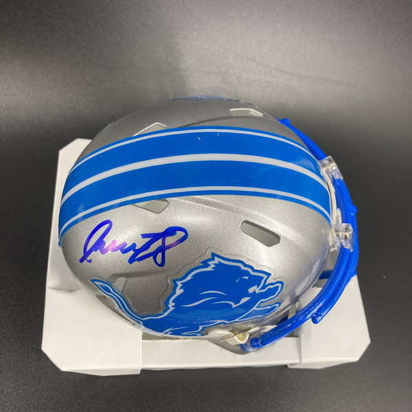 NFL - Lions Isaac TeSlaa Signed Mini Helmet