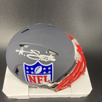NFL - Eagles Ainias Smith Signed Blue Shield Mini Helmet