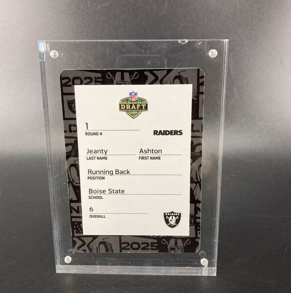 NFL - Raiders Ashton Jeanty Special Edition 2025 Draft Card 1 of 2