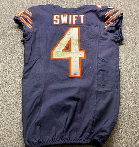 STS - Bears D'Andre Swift Game Worn Jersey 11/10/2024 Size 38