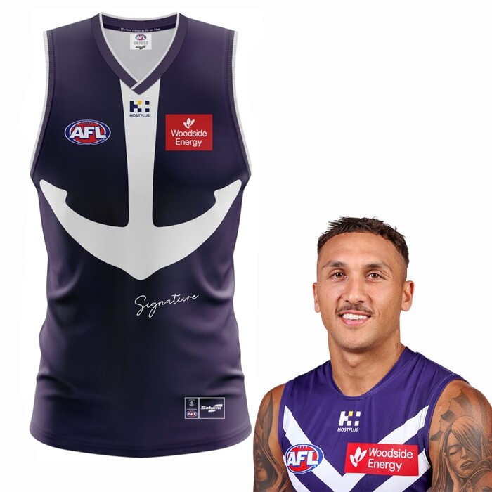 Photo of Shai Bolton #15 Fremantle 2025 Retro Purple Haze Match-Worn Guernsey