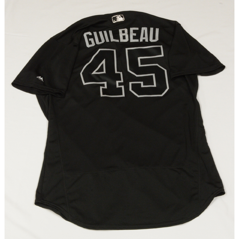 The official auction site of Mariners Auctions Seattle Mariners Auctions