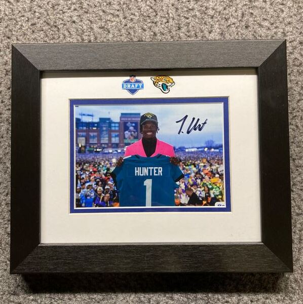 NFL - Jaguars Travis Hunter Signed And Framed 4x6 Draft Photo