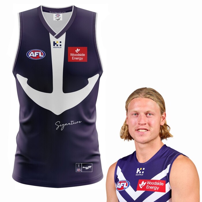 Photo of Hayden Young #26 Fremantle 2025 Retro Purple Haze Match-Worn Guernsey