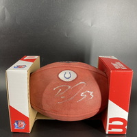 Colts - Darius Leonard Signed Authentic Football With Colts Logo