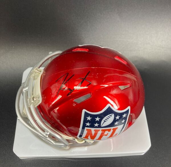 NFL - Patriots Kyle Williams Signed Mini Helmet