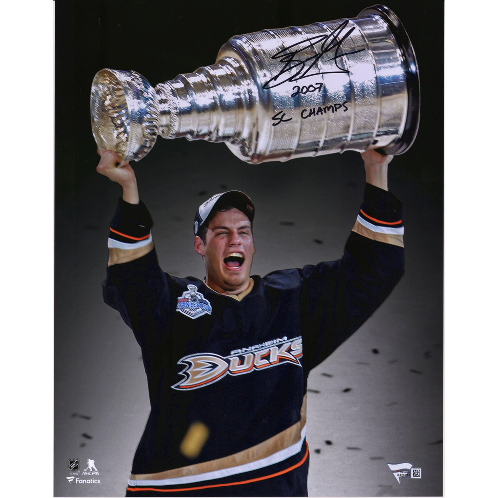 Ryan Getzlaf Anaheim Ducks WHITE JERSEY Autographed 8x10 - NHL Auctions