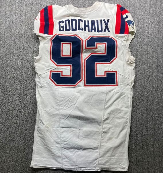 London Games - Patriots Davon Godchaux Game Worn Jersey (10/20/2024) Siz...