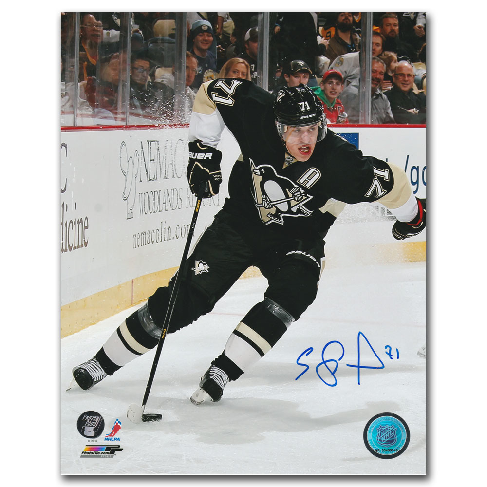 Evgeni Malkin Autographed Pittsburgh Penguins 8X10 Photo